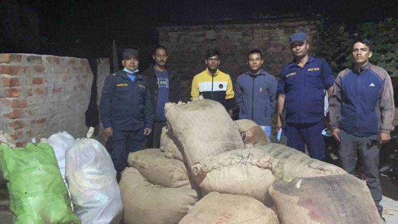 नेपालबाट भारततर्फ तस्करी भैरहेको पाँच लाख भन्दा बढीको अवैध सुर्ति नियन्त्रणमा