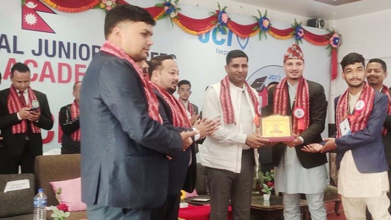 देश विकासमा युवाको भूमिका महत्वपुर्ण छ–पुर्वमन्त्री राई