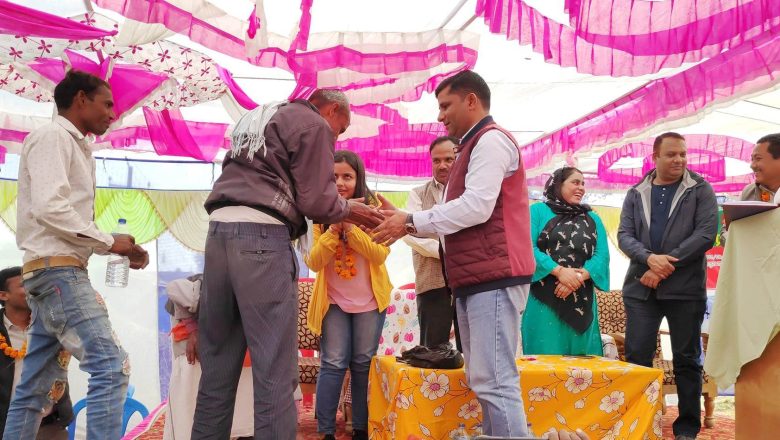 खजुरामा विभिन्न पार्टी परित्याग गरेर ३४३ जना जसपामा प्रवेश