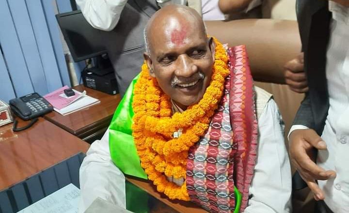 महेन्द्र यादवलाई मन्त्री पदबाट हटाउन जसपा भित्र किचलो सुरु