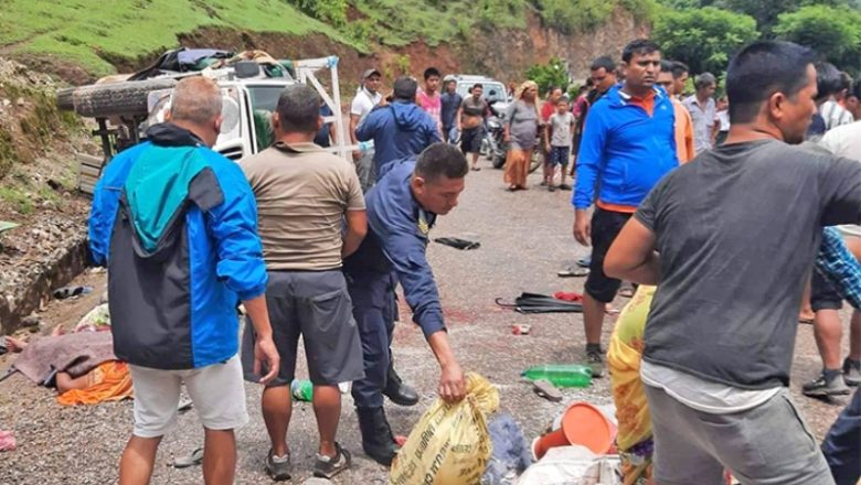 मंदिर जादैँ गरेको जीप दुर्घटनाग्रस्त, मृतक सङ्ख्या ३ पुग्यो