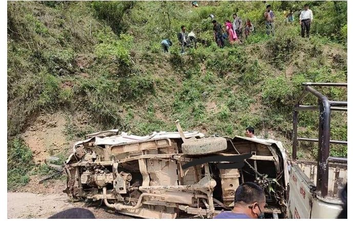 पाकिस्तानमा बस दुर्घटनाग्रस्त ११ जनाकाे मृत्यु