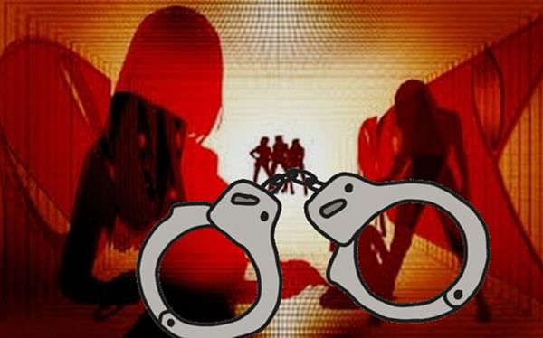 केटीकाे आइडी बनाई मान्छे फसाउने २ जना पक्राउ