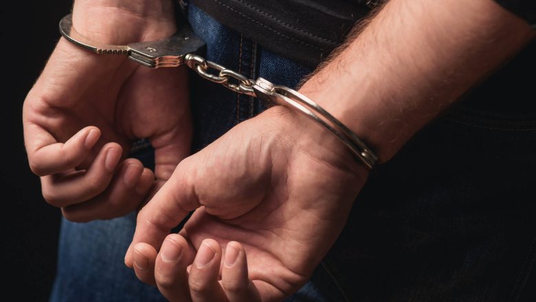 गाैरबाट काठमाडौंकाे लागि छुटेकाे सुमाेबाट प्रतिबन्धित लागुऔषध एम्पुल सहित एक जना पक्राउ