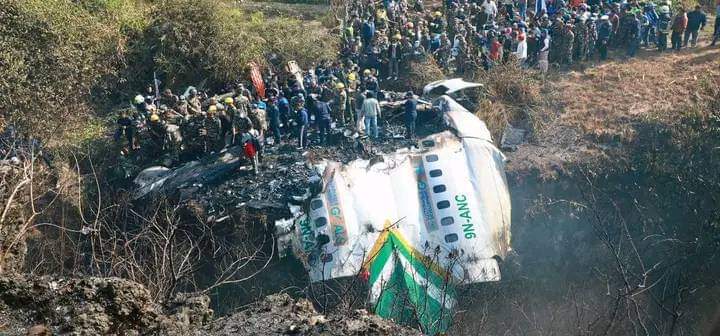 ६८ जना यात्रु सवार यति एयरलाइन्सको विमान दुर्घटनाग्रस्त